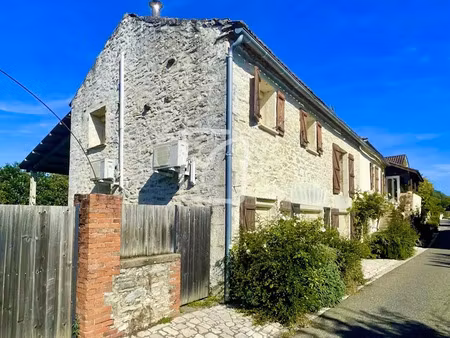 vente maison 7 pièces 125 m² à mercuès (46090)  159 900 €