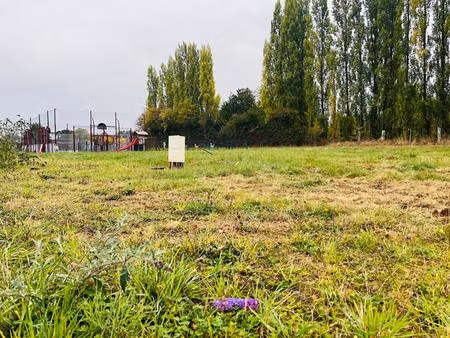 necy terrain 830 m² entierement viabilise