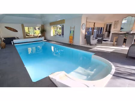 vente maison 6 pièces  160.00m²  fouesnant