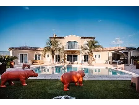 maison de prestige de 226 m2 en vente draguignan  provence-alpes-côte d'azur