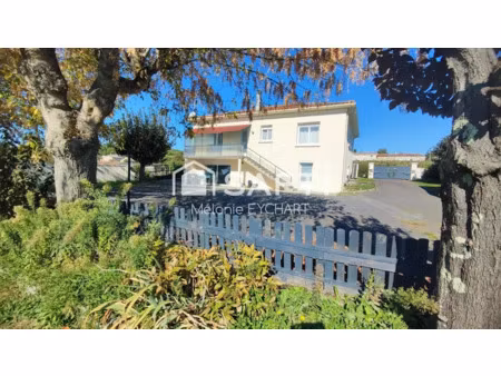 vente maison 7 pièces 195 m² à trois-palis (16730)  289 000 €