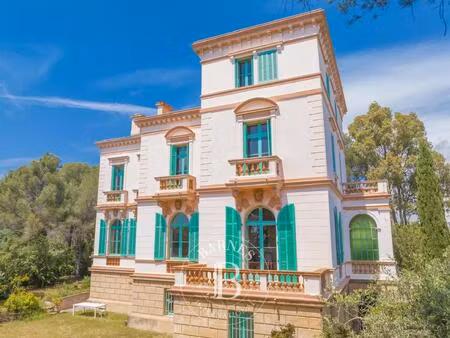 saint-raphaël - vaste villa belle-époque avec vue mer