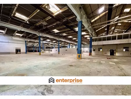 bâtiment à louer - 4874 m2 divisibles - amiens