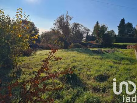 vente terrain à saussignac (24240) : à vendre / 933m² saussignac