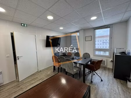 location local professionnel 47m² bussy st georges 77600