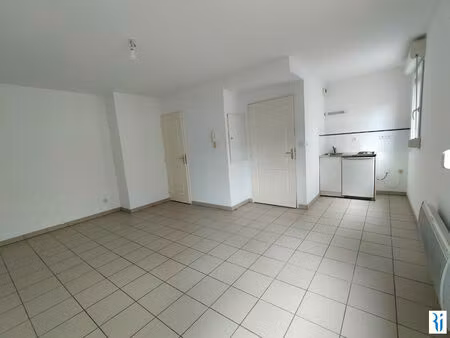 location appartement 1 pièce 27m²