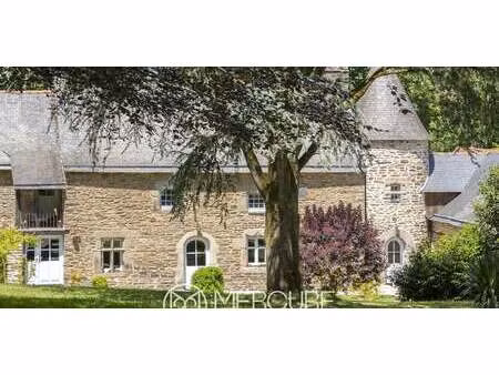 maison avec jardin et terrasse landeleau (29)