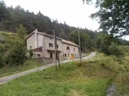 vente maison 5 pièces 131.06 m² à saint-bonnet-le-froid (43290)  320 000 €