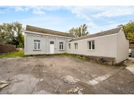 maison à vendre avec terrasse et jardin   waudrez (vbd44656)