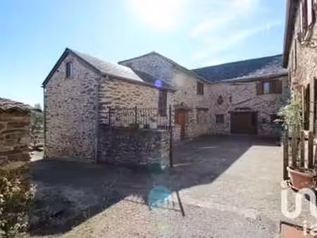 vente maison à ambialet (81430) : à vendre / 372m² ambialet