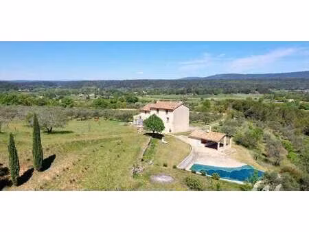 propriété avec piscine pontevès (83)