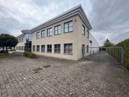 bien professionnel à louer à kontich € 3.760 (lgd72) - oreon properties antwerpen | zimmo