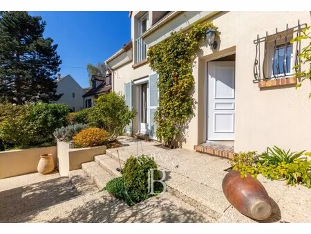 maison de luxe à vendre à mareil-marly