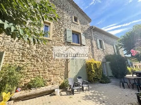 mas à vendre à travaillan