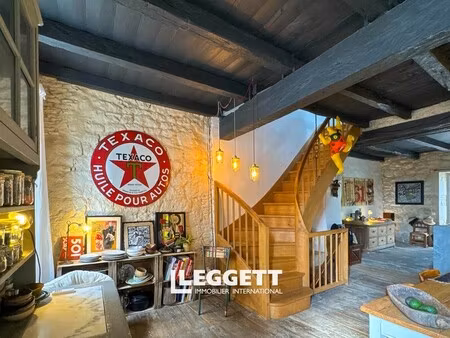 maison de luxe à vendre à montcuq