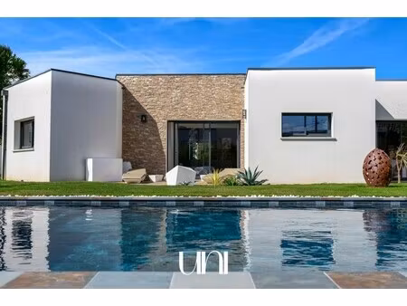 maison de luxe à vendre dans le quartier la verte vallée