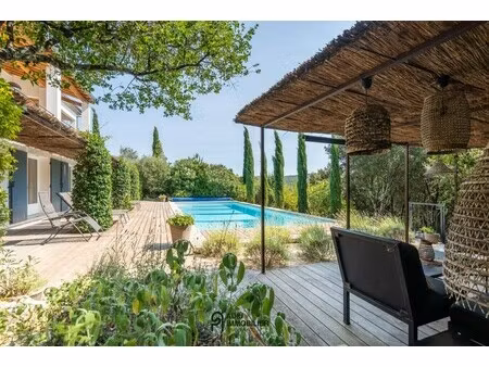 villa de luxe à vendre à verfeuil