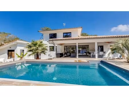 maison d'architecte à vendre à seignosse