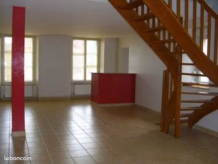 bel appartement f3/f4 duplex de 95 m²