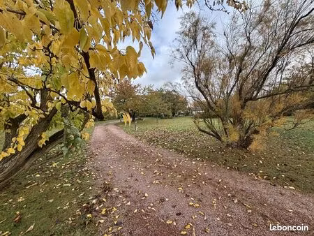 terrain 1200 m² connerré