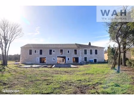 maison 5 pièces 180 m²
