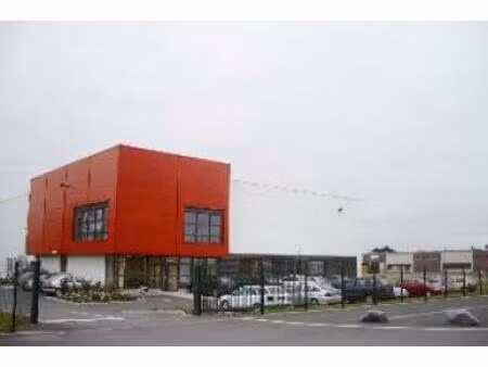 location - entrepot 2000 m