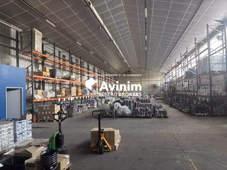 local d'activités à vendre