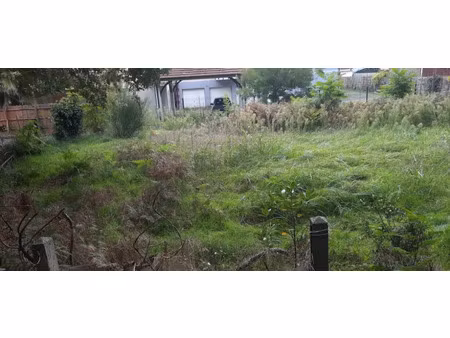 vente terrain 1050 m² à lugos (33830)  74 500 €