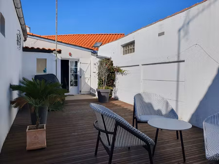 maison idéalement située !