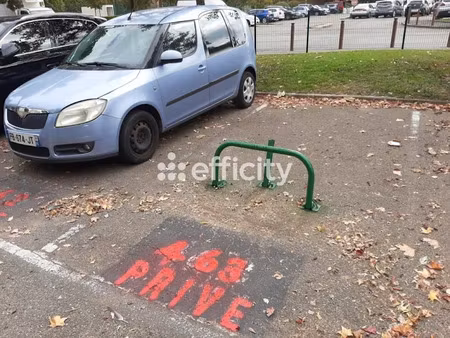 vente parking 13 m² à elancourt (78990)  6 600 €