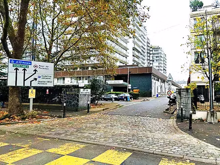vente parking à puteaux (92800)  17 000 €