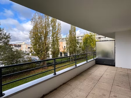 appartement t2 41m2 résidence villa lavoisier proche stade m