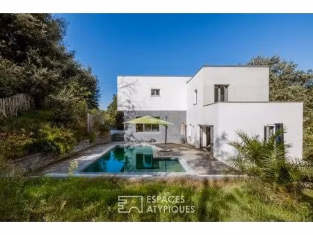 familiale contemporaine à deux pas des plages