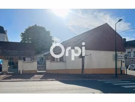 immeuble pernes 227 m² t-9 à vendre  202 500 €