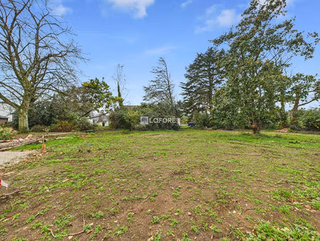 terrain plomelin à vendre