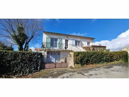 maison de 77 m² à sanxay