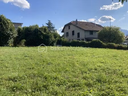 terrain de 411 m² à aix-les-bains