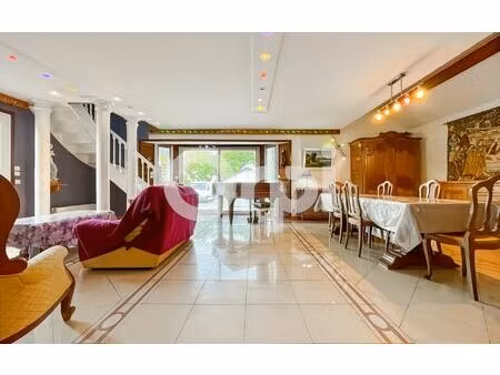 maison émalleville 220 m² t-6 à vendre  540 000 €