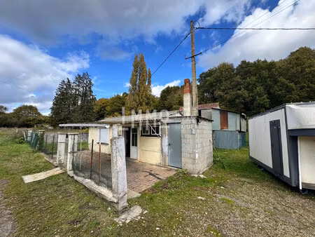 maison d'habitation avec dépendances