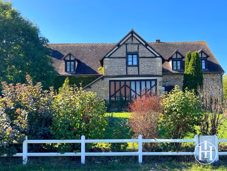 demeure familiale de caractère avec parc d'un hectare et pis