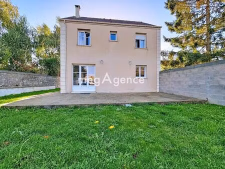 maison recente dpe c 4 chambres et jardin