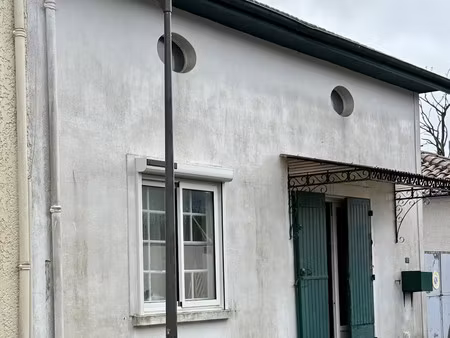 maison de ville à fort potentiel