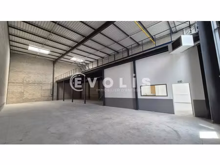 location commerce serris 77700