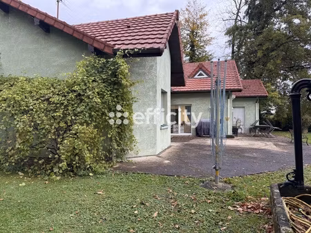 maison 6 pièces - 235 m²