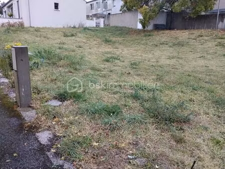 terrain de 300 m² à montolieu