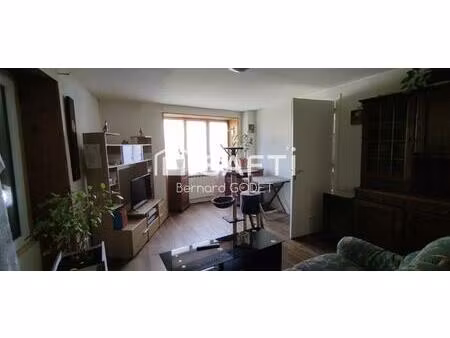 immeuble avec travaux