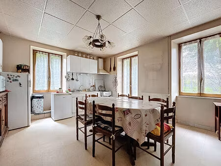 versonnex _ appartement 3 pièces de 71 m² avec jardin  à vendre