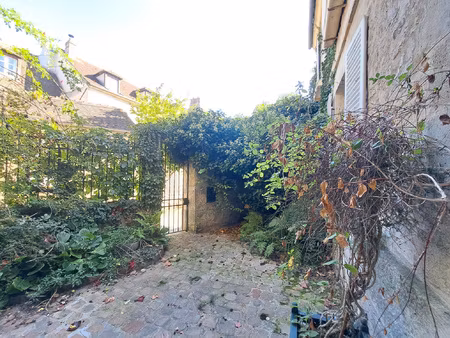 maison de ville 210 m2 centre historique senlis avec terrass