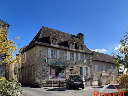maison avec local commercial – 169 m² – idéale investissem