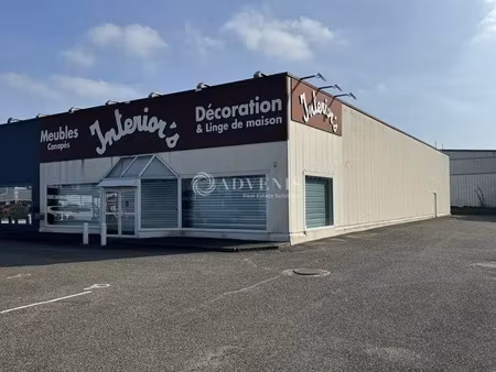 local commercial a louer